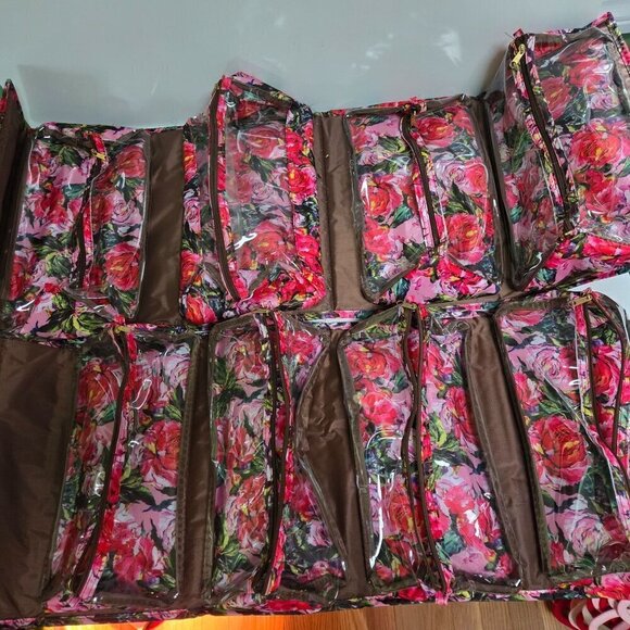 Joy Mangano Lot Of 2 Toiletry Storage Fold up Hook & Loop Zip Closure - Picture 4 of 7